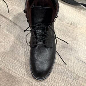 11  3E Allen Edmonds HIggins Mill Weatherproof with Lug Sole